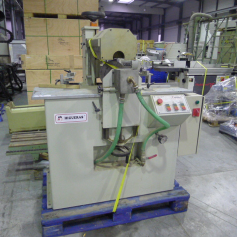 X6999 MACHINE POUR LA REALISATION DE GRAVURE SUR LES MOULURES ET PANNEAUX HIGUERAS – Image 4