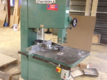 X8331 SCIE A RUBAN CHAMBON SR570