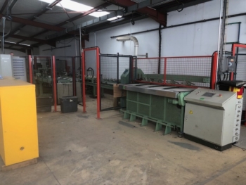 X0618 LIGNE DE TEINTE POUR TRINGLE A RIDEAUX EN BOIS