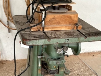 X01359 - TOUPIE CHAMBON