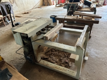 X01347 - CADREUSE HYDRAULIQUE POUR CHAISES