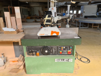 X01442 - TOUPIE GUILLET