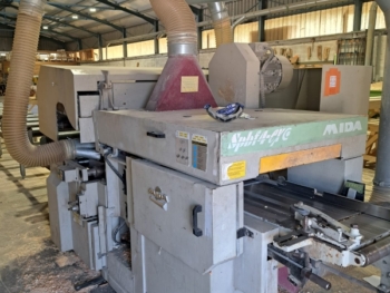 X01693 - 4 FACES DE CHARPENTE MARQUE MIDA TYPE SPBFE 4C