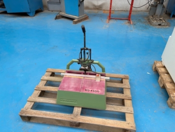 X01500 - ENTAILLEUSE HOFFMAN MANUELLE