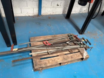 X01680 - 1 LOT DE SERRES-JOINTS OCCASION