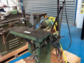 X01686 - MORTAISEUSE A MECHE HORIZONTALE MARQUE GUILLET