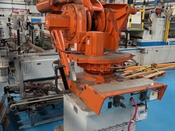 X01668B - 1 ROBOT 5 AXES MARQUE ABB