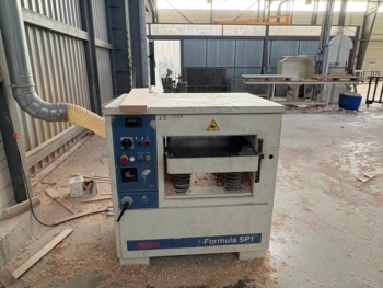 X01746 - RABOTEUSE MARQUE SCM TYPE SP1 LARGEUR 500 MM