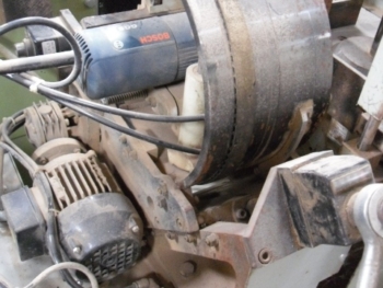 X6697 ARRONDISSEUR FRAISEUSE D'ANGLE POUR PANNEAUX IDM