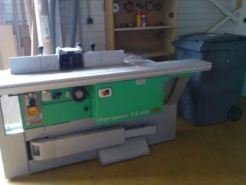 X8933 TOUPIE SCIE LUREM TS40