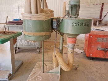 X01543BIS - 1 ASPIRATEUR 2 SACS ET 1 ASPIRATEUR 1 SAC LUREM