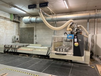 X01398 - CENTRE D'USINAGE ROUTECH MARQUE SCM TYPE R200K POUR ESCALIERS