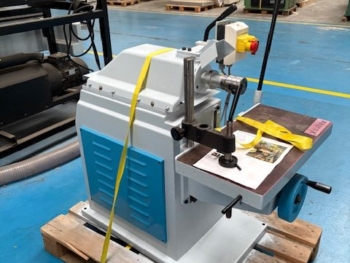 X01388 - MORTAISEUSE A MECHE CM72