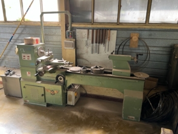 X01091 - TOUR A BOIS