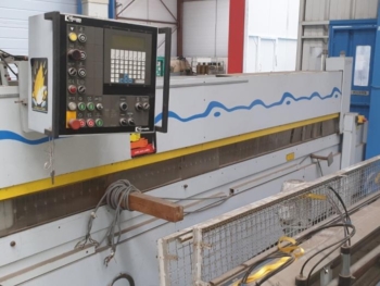 X6511 SCIE A PANNEAUX A PLAT HOMAG CN