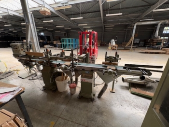 X01636B - PERCEUSE 4 TETES HORIZONTALES PARVEAU