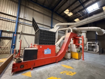 X01669 - BROYEUR A DECHETS LENT MARQUE WEISS TYPE CR60 - 55 KW