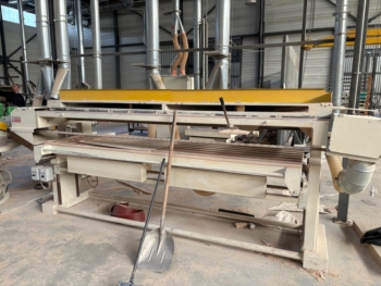 X01748 - PONCEUSE A LONGUE BANDE L82S