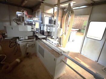 X01916 - CALIBREUSE 8 TETES PADE