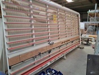 X01846 - SCIE A PANNEAUX VERTICALE STRIEBIG TYPE COMPACT 5220